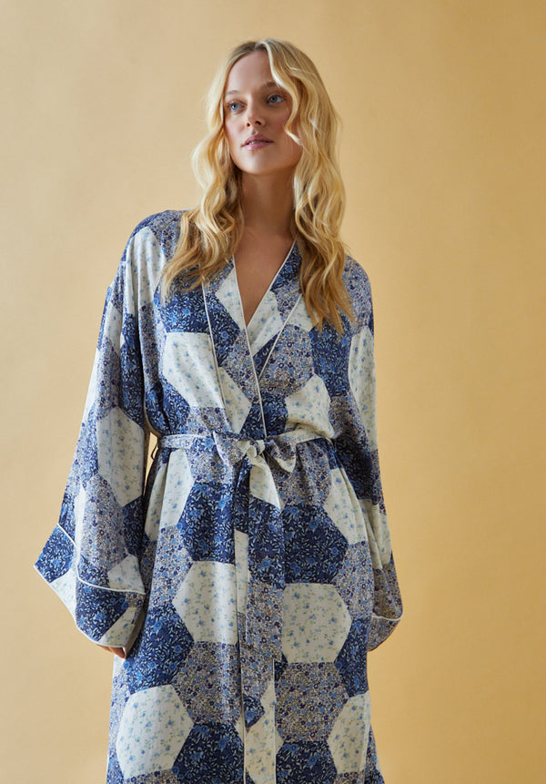 Corina Robe With Pouch Aster Patchwork Blue