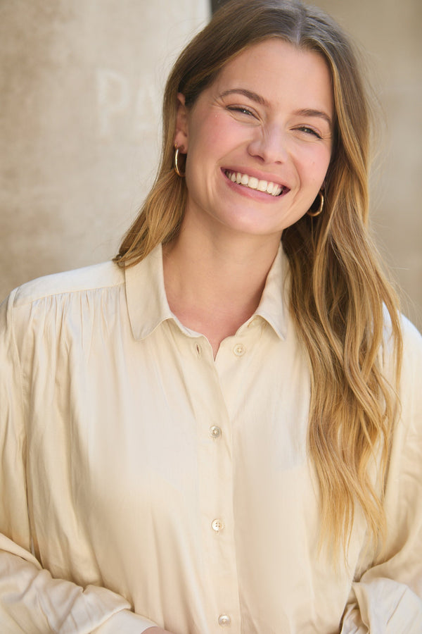 Marrianne Peter Pan Collar Shirt In Cream - image 2