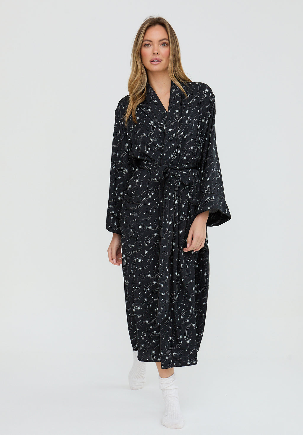 Corina Kimono Style Shooting Star Print Robe In Black – Lily and Lionel ...