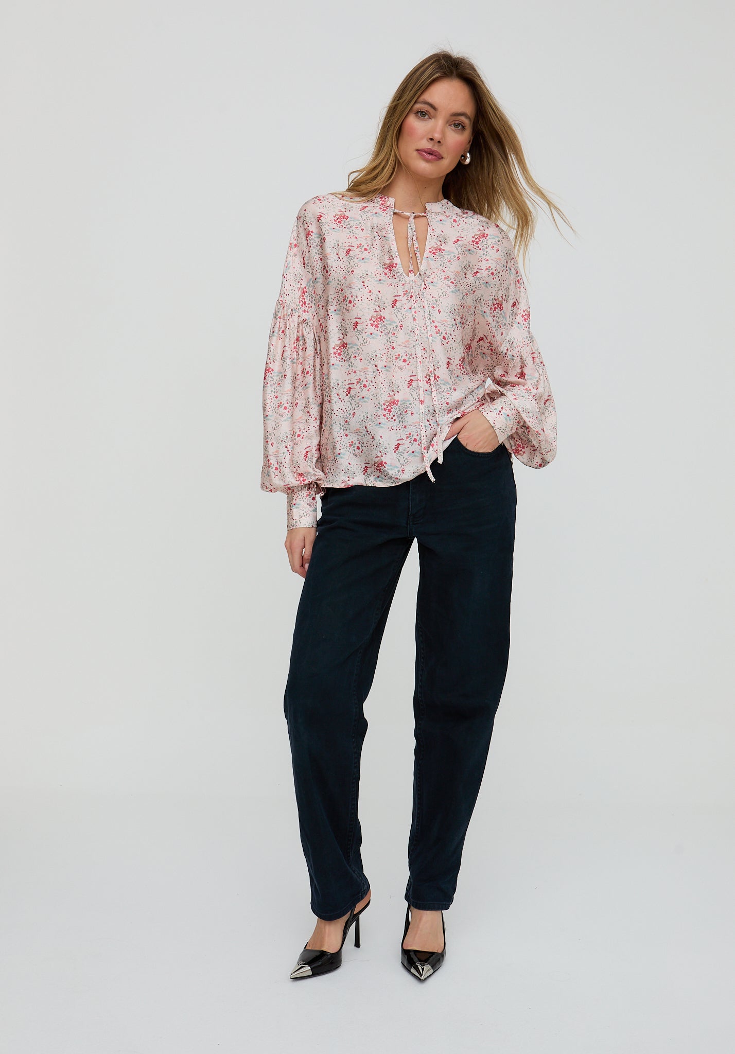 Rosetti Billowy Sleeves Wishing Well Floral Print Blouse In Multi
