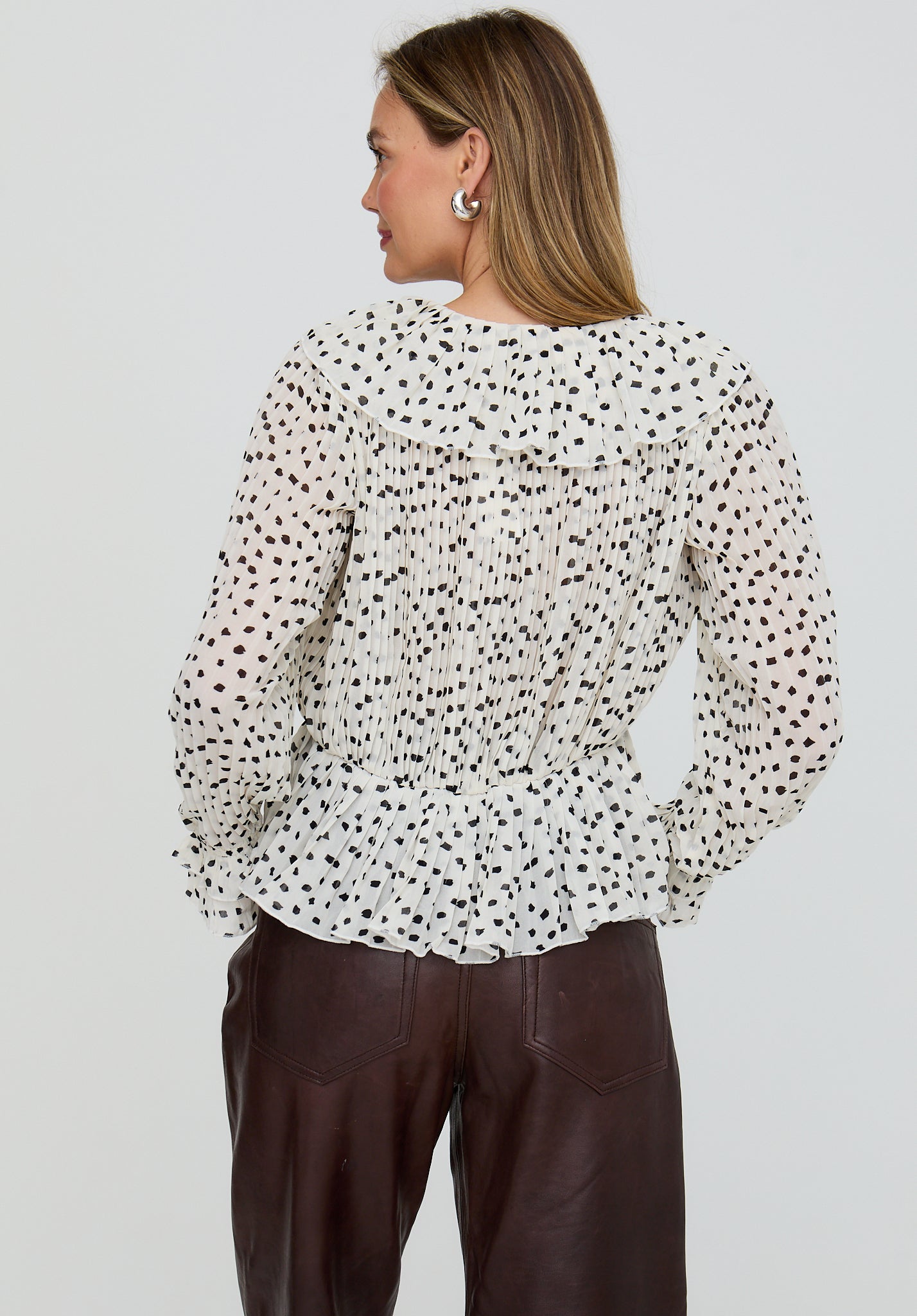River All Over Pleats Polka Dot Print Blouse In White