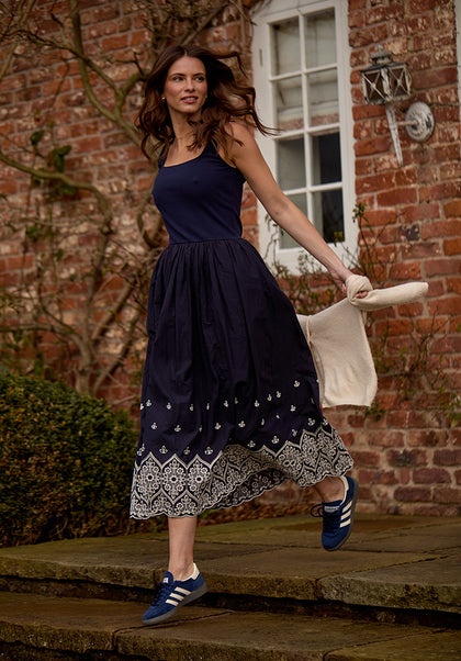 Cora Sleeveless Jersey Bodice Embroidered Midi Dress In Navy