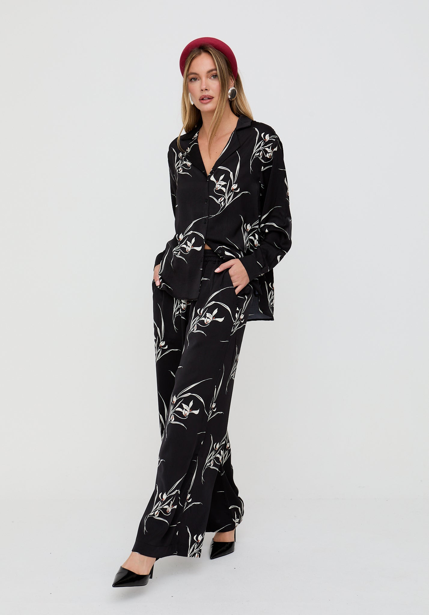 Lillibet Large Floral Print Shirt In Black