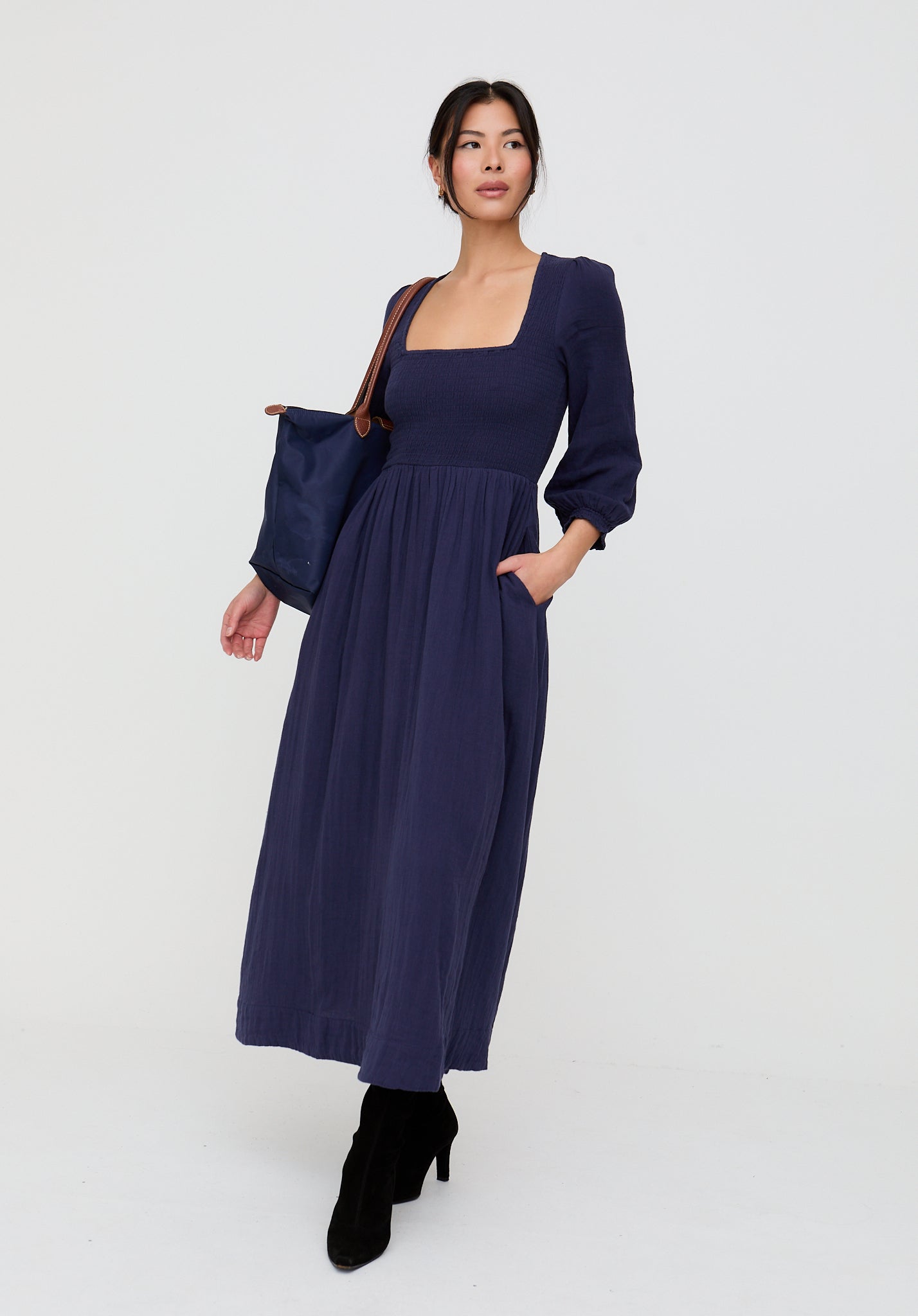 Pippa Shirred Bodice Maxi Dress In Navy