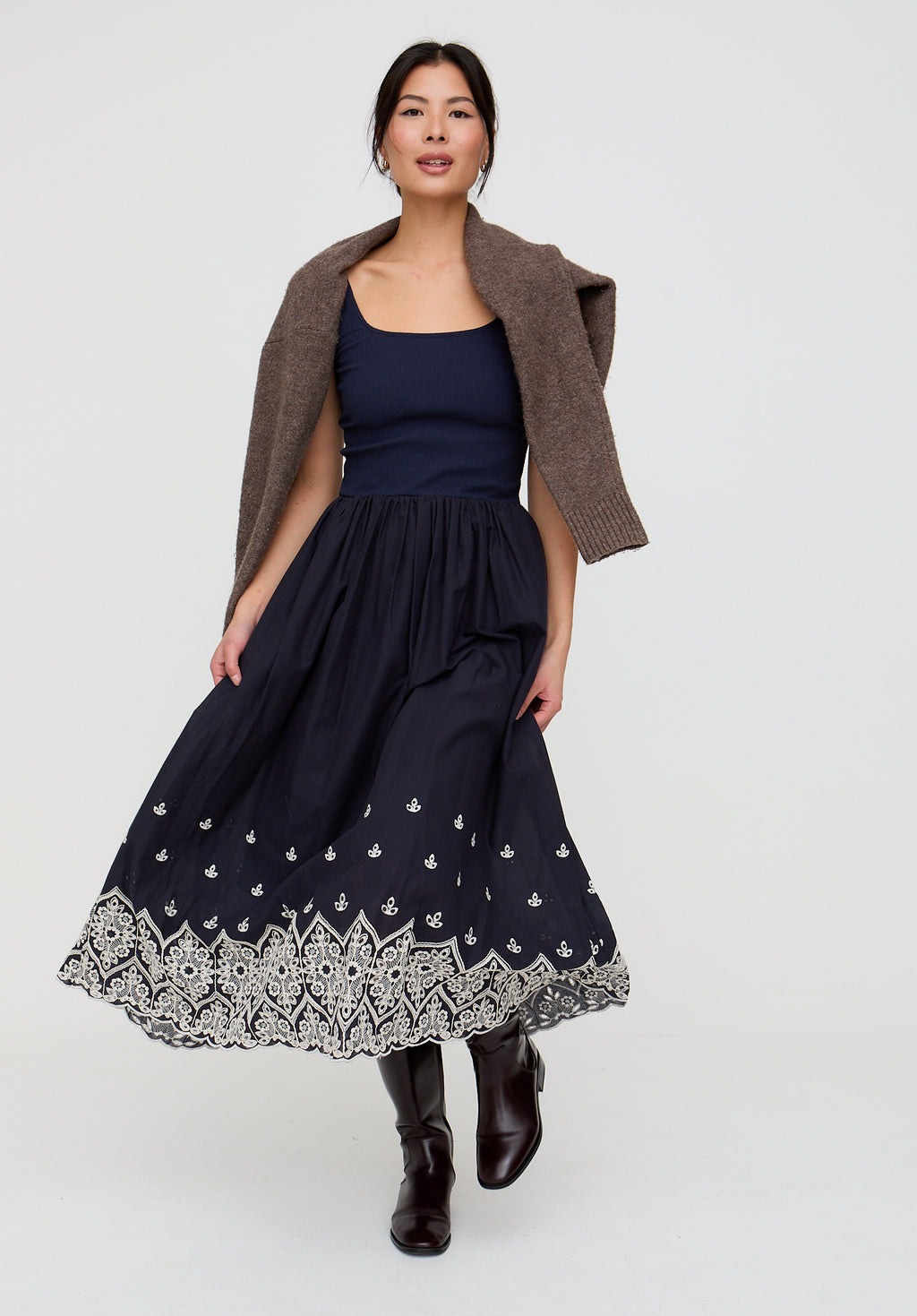 Cora Sleeveless Jersey Bodice Embroidered Midi Dress In Navy