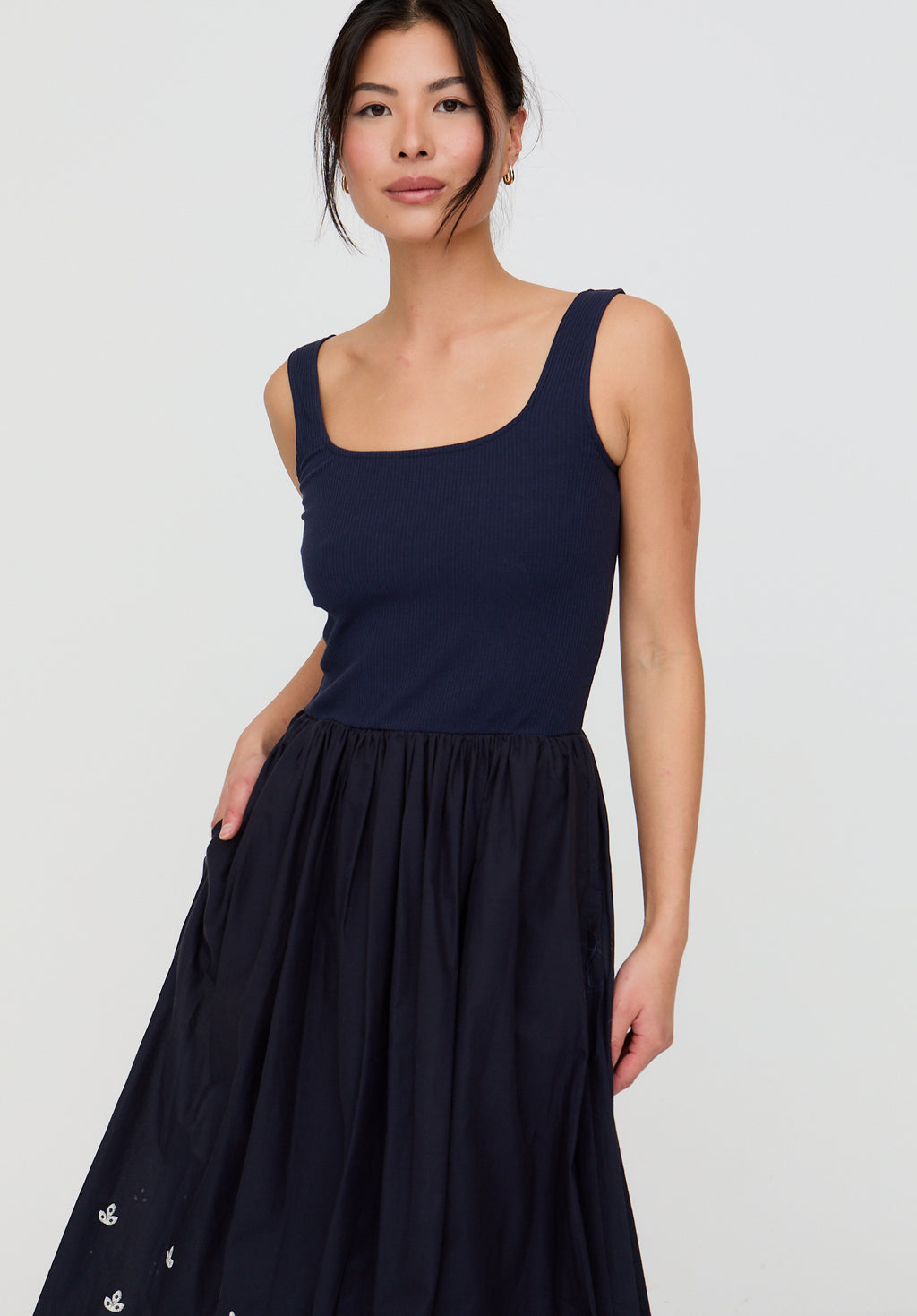 Cora Sleeveless Jersey Bodice Embroidered Midi Dress In Navy