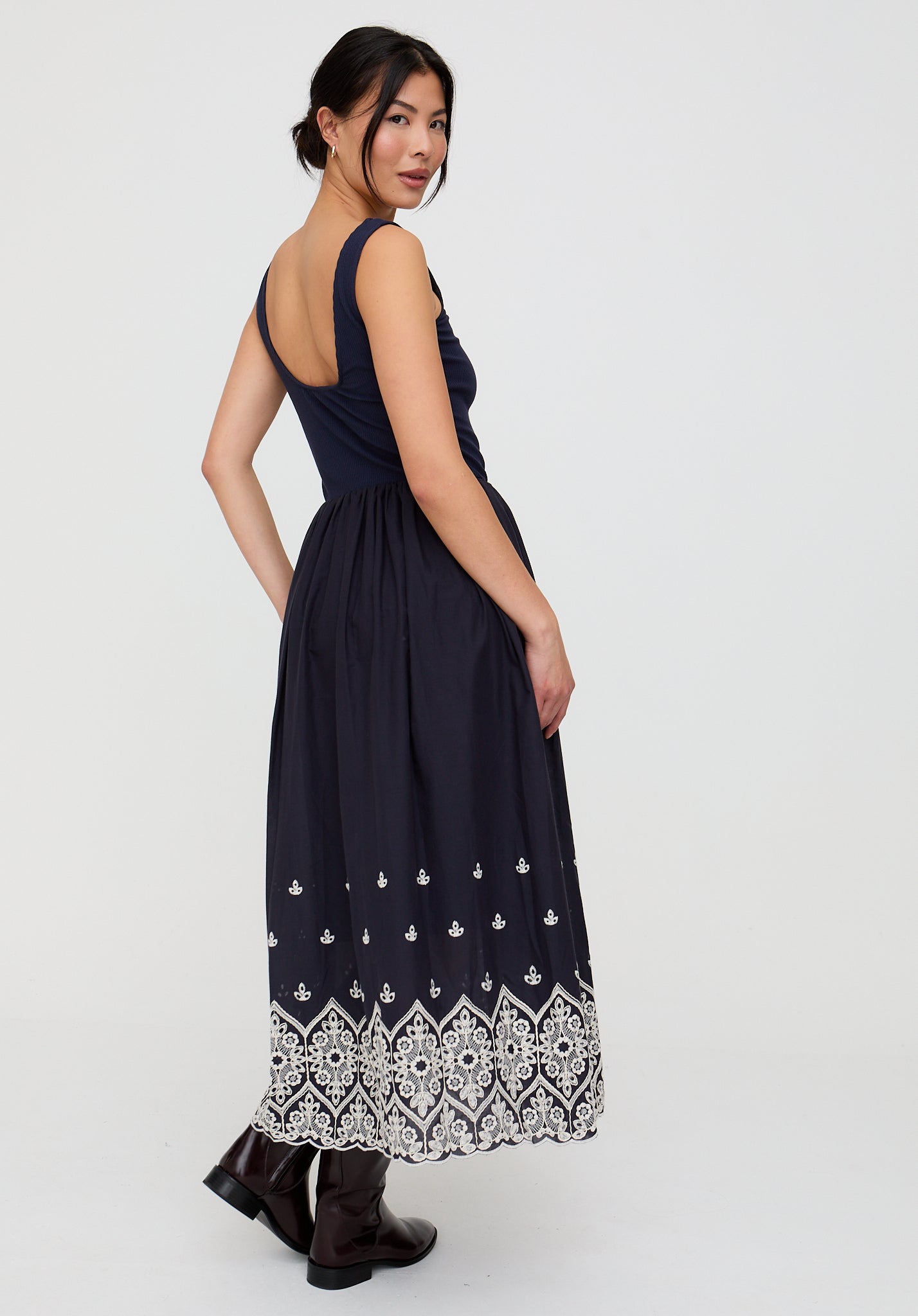 Cora Sleeveless Jersey Bodice Embroidered Midi Dress In Navy