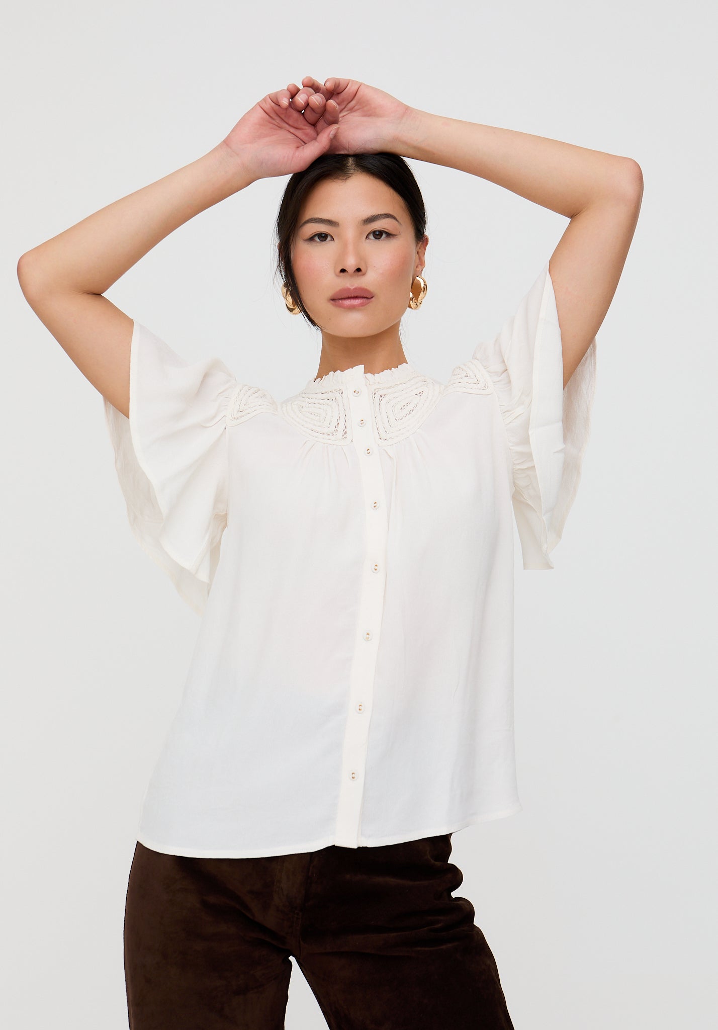 Kew Lace Insert Angel Sleeve Shirt In Cream