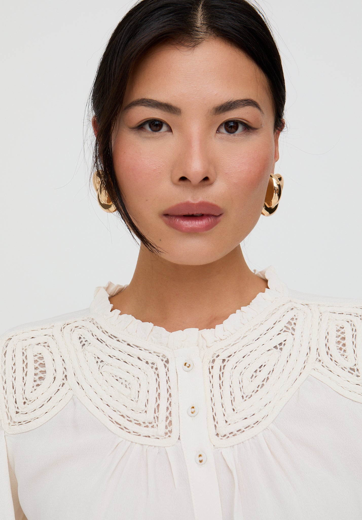 Kew Lace Insert Angel Sleeve Shirt In Cream