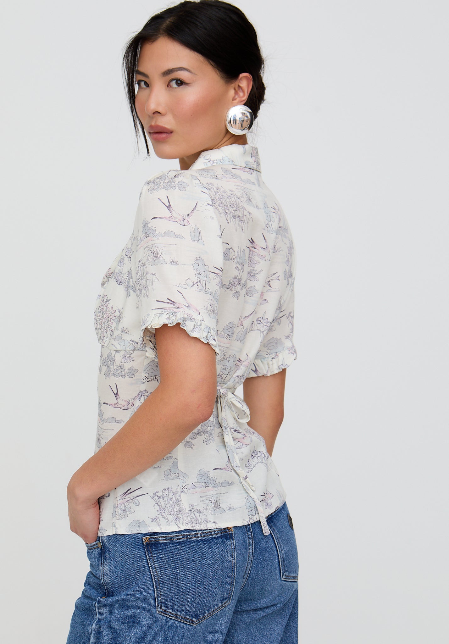Rachel Vintage Inspired Short Sleeve Josephine Print Shirt In Cream