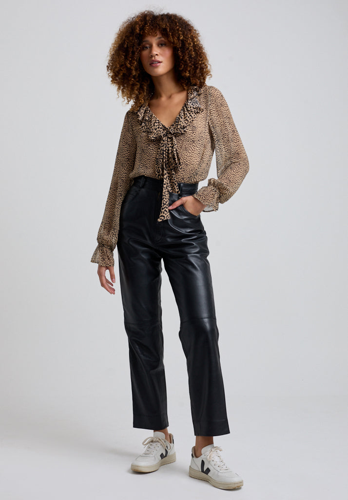 Joni Leopard Blouse in Brown