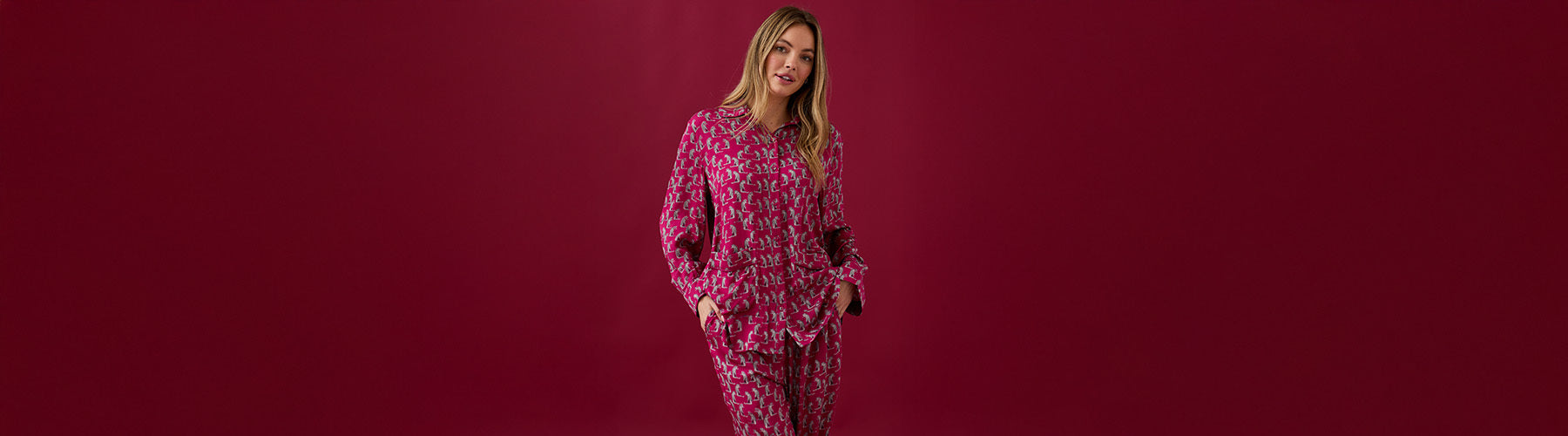 model wearing Pyjama Set in pink leopard print