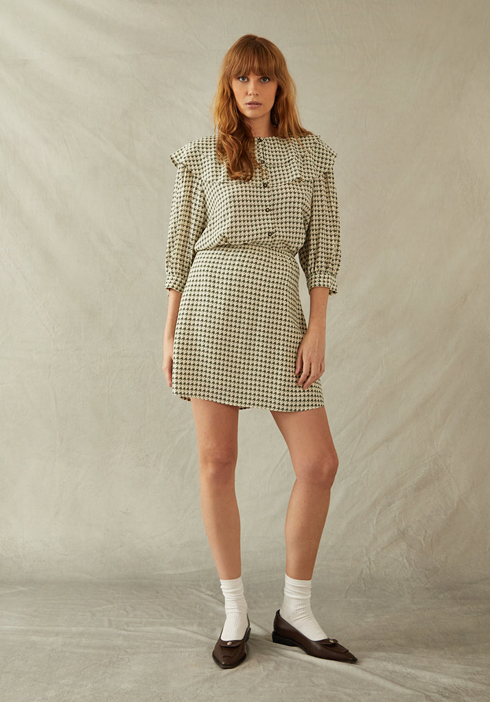 Keira Blouse Star Houndstooth Print