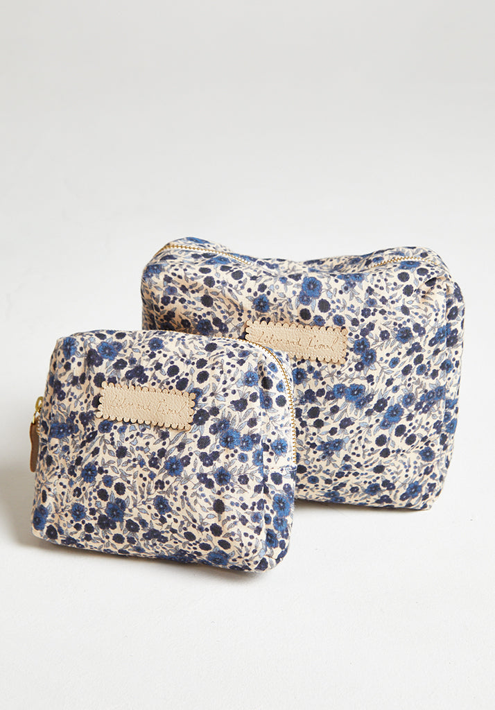 Wash Bag Aster Floral Blue