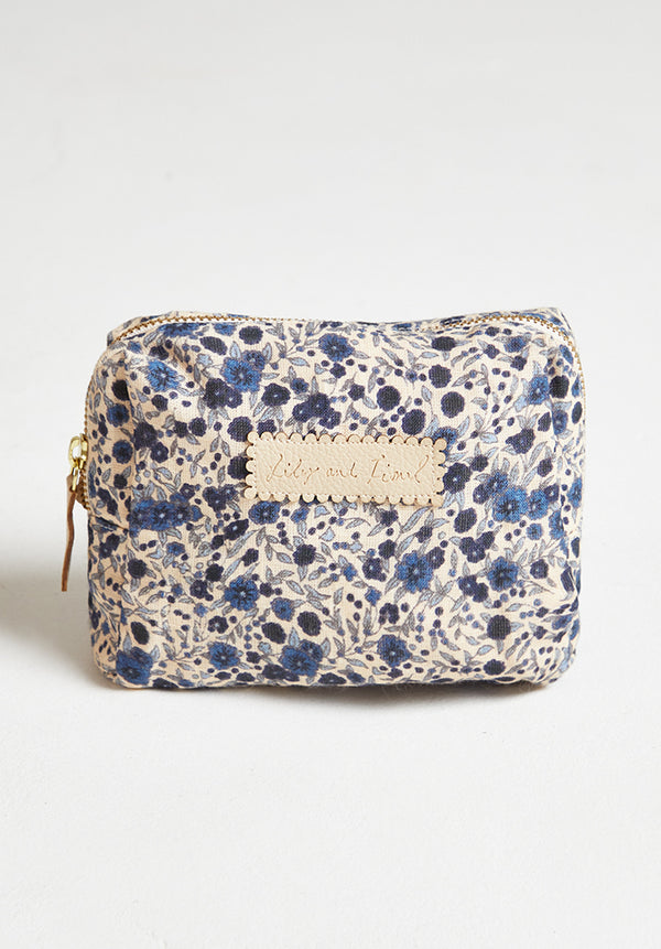 Cosmetic Bag Aster Floral Blue