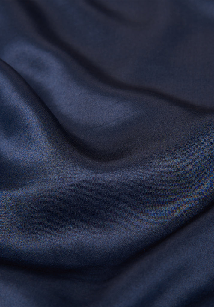 Exclusive Beth Shirt Midnight Silk